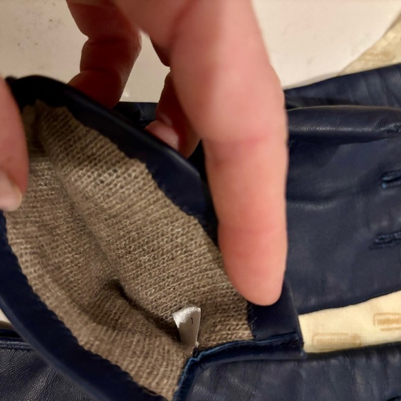 J Crew leather driving gloves- women’s L - Picture 3 of 8